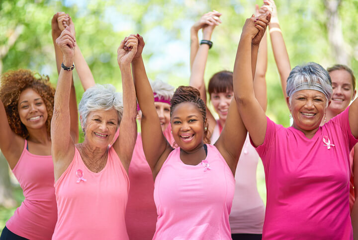 Natrelle en apoyo al “Pink Day” de Susan G. Komen