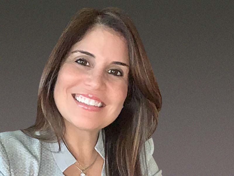 doctora Marcia Cruz – Correa