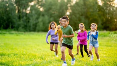 kids running